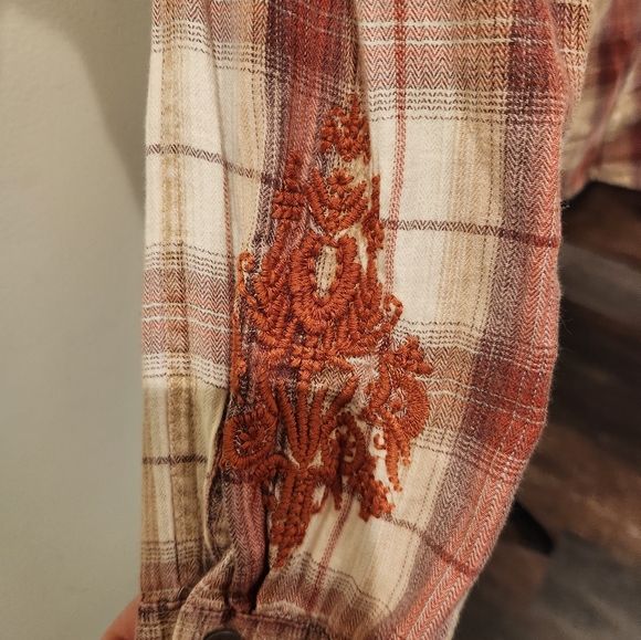 Sundance plaid blouse - Picture 5 of 13